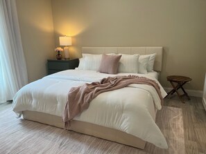 Room - Cozy 2-bedroom house in nice Wesley Chapel with AC (Wesley Chapel)