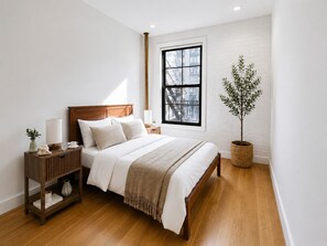 2 slaapkamers, een strijkplank/strijkijzer, wifi, beddengoed