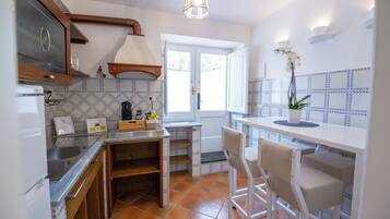Double Room, 1 King Bed with Sofa bed | Private kitchen | Mini-fridge