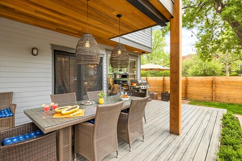 Historic Craftsman Gem w/ Hot Tub, 5 Min to Downtown