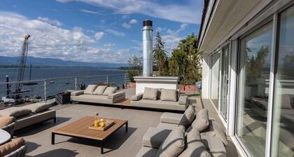 4-Bedrooms Villa in Cologny Geneva with Lake View
