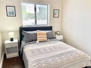 2 bedrooms, iron/ironing board, WiFi, bed sheets - Bright 2BR suite | Central Miami (Miami)