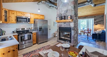 NEW 3BR Cabin Near Sedona + walk to creek