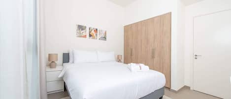2 bedrooms, iron/ironing board, free WiFi, bed sheets