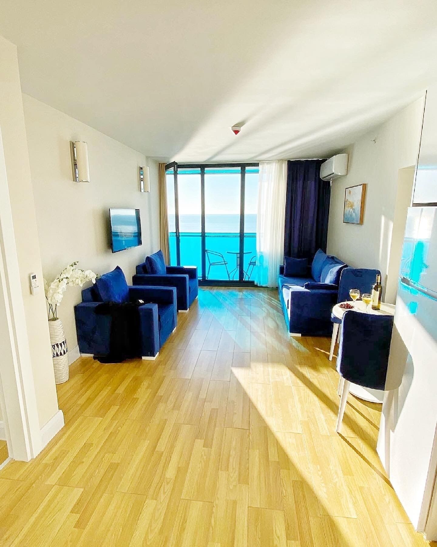 Deluxe-Apartment, Meerblick | Hochwertige Bettwaren, Pillowtop-Betten, Verdunkelungsvorhänge