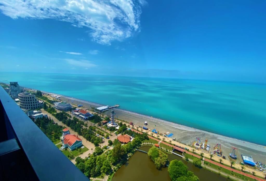 ใกล้ชายหาด, 4 บาร์ริมหาด
