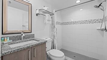 Towels, soap, shampoo, toilet paper