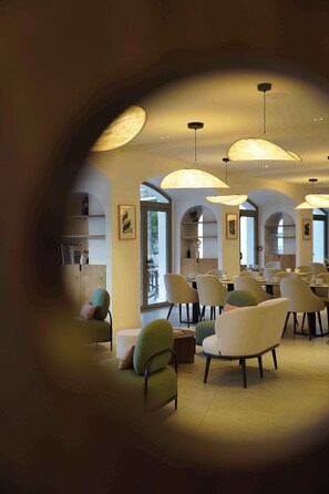 Dining - Vue imprenable sur la mer | À deux pas de la plage (Cavalaire-sur-Mer)