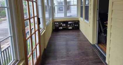 Parkside Maplewood 3BR Family Retreat• Direct NYC Train