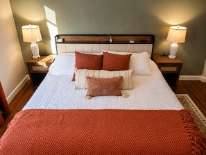 3 bedrooms, free WiFi, bed sheets