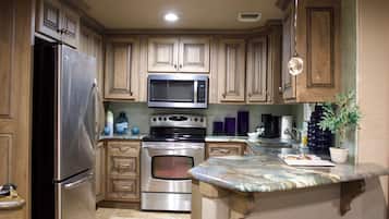 Fridge, microwave, coffee/tea maker, ice maker