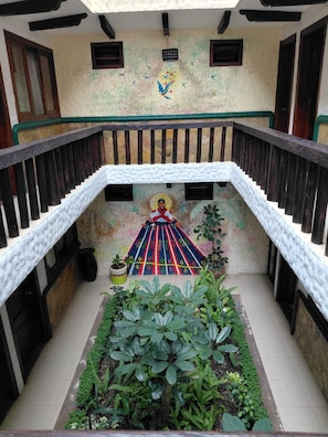 Phòng, không hút thuốc | Hiên