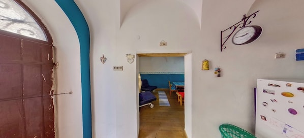 House, Mountain View | Interior