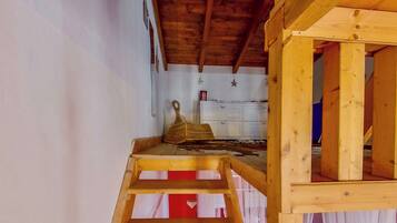 House, Mountain View | Interior