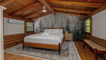 6 bedrooms, desk, travel crib, free WiFi