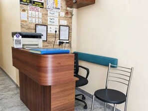 Reception - Fabhotel Aai Om Residency (Mumbai)