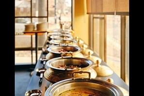 Dining - Fabhotel Bob'S (Patna)