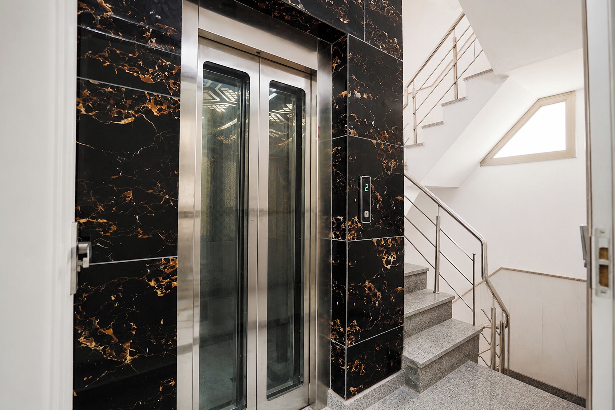 Elevator