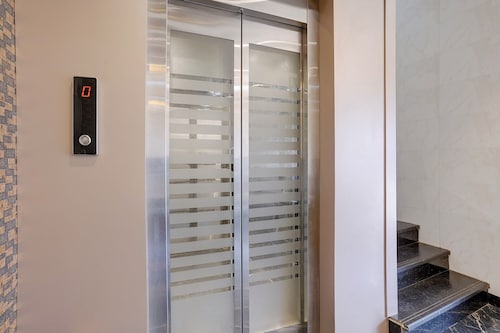 Fabhotel Zillion Executive