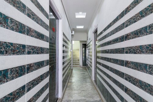 Via Ayush Villa, Hiland Park