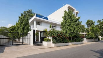 Fachada da propriedade