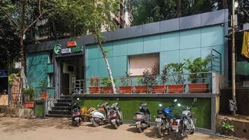 Free self-parking