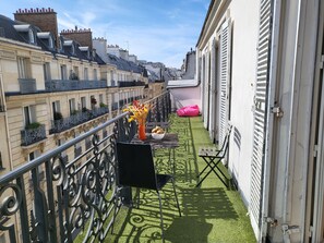 Property grounds - South Balcony Apt - Champs-Élysées (Paris)