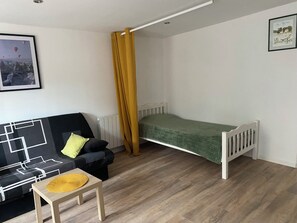 Interior - Vrbo Property (Orbec)