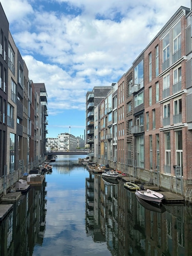 Apartment with design classics in Sydhavn