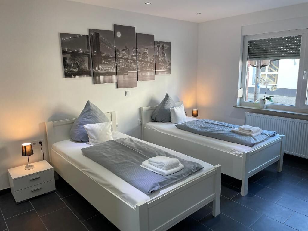 Apartment, Non Smoking, Kitchen | Iron/ironing board, free WiFi
