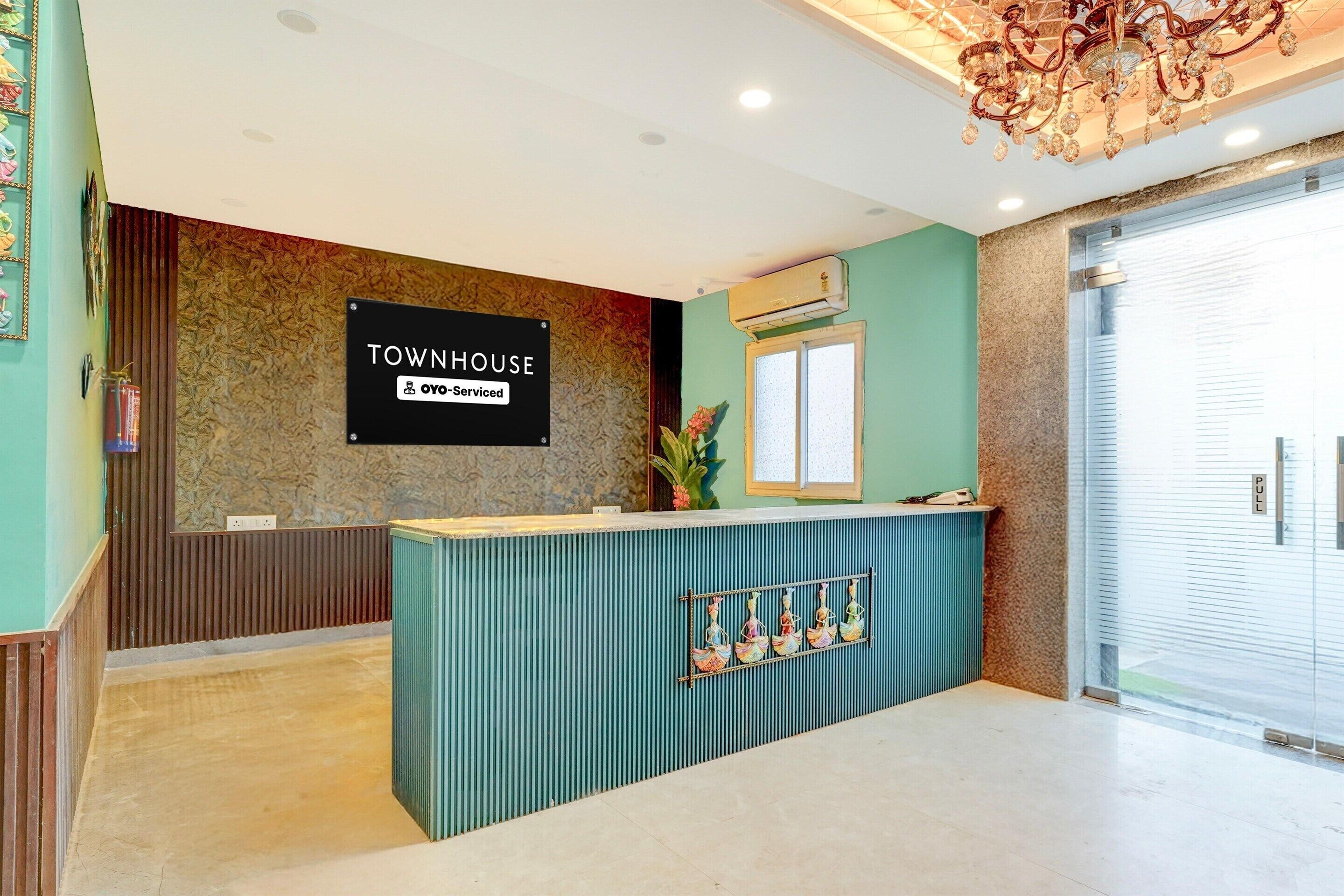 House | Reception
