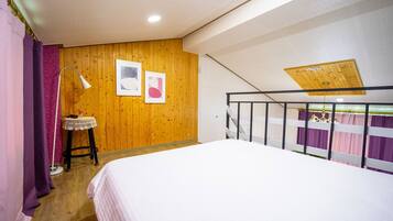 Deluxe Double Room, Balcony, Mountain View | Free WiFi
