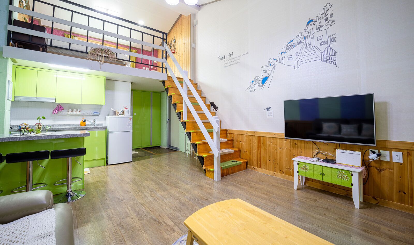 Classic Suite, Balcony, Mountain View | Interior