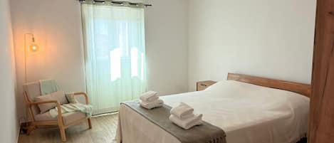 2 Schlafzimmer, WLAN, Bettwäsche, Rollstuhlgeeignet