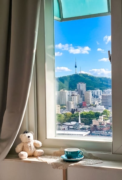 Seoul Wall Loft