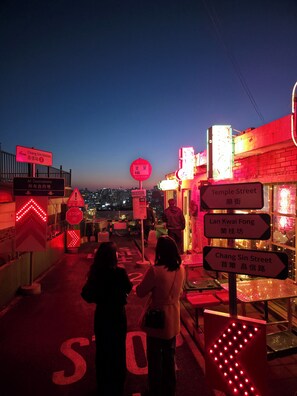 Deluxe Villa, City View | Point of interest - Seoul Wall Loft (Seoul)
