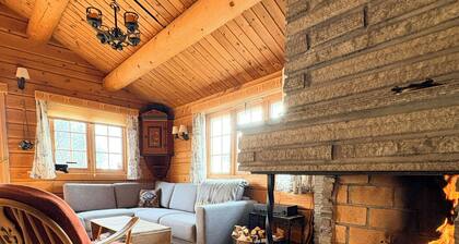 Timber cabin with view over highlands near Røros