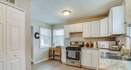 3 Bedroom 1 bath house in quiet neighborhood by Saint Croix River