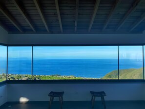 Interior - Casa da Vista Mar: Sea View, Wi-Fi, and Air Conditioning in Angra do Heroísmo (Serreta)
