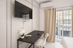 Habitación estándar doble, vistas a la ciudad | Interior
