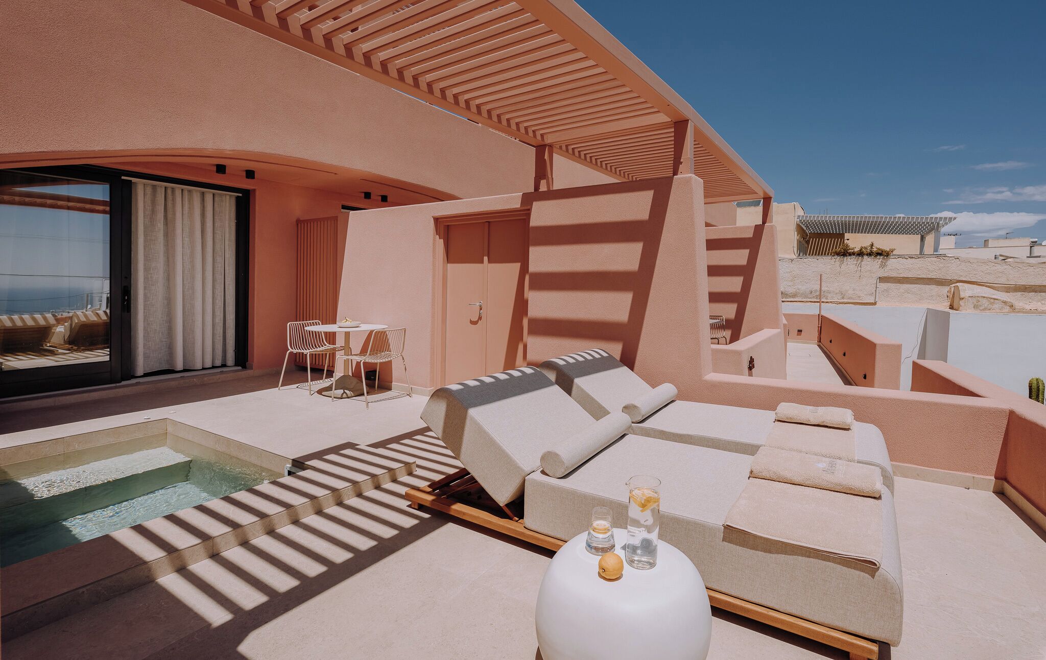 Deluxe Suite with Sunrise View and Hot Tub | Terrace/patio