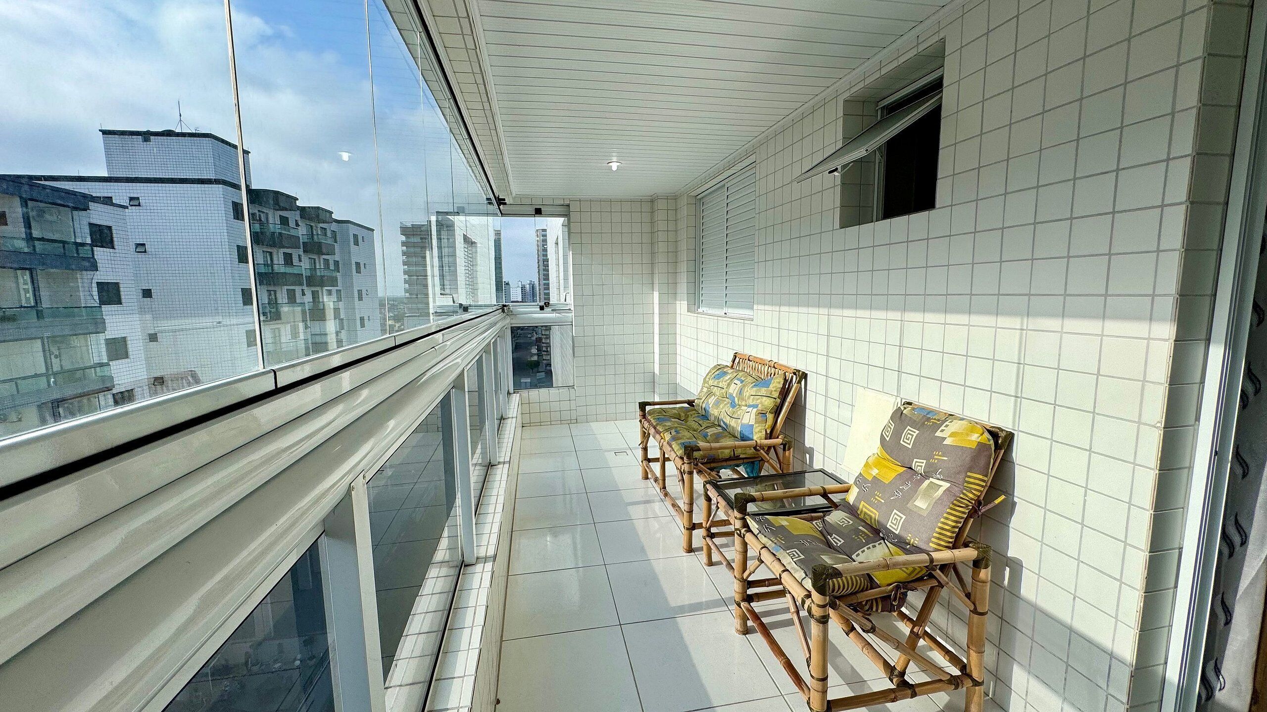 Apartemen Basic | Interior