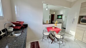 Basic Apartment | Dining - Residencial Rio D'Ouro XIII (Praia Grande)