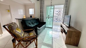Basic Apartment | Living area - Residencial Rio D'Ouro XIII (Praia Grande)