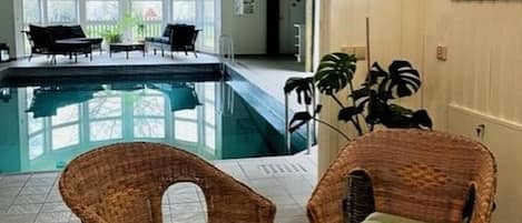 Appartement, 1 chambre, fumeur, patio | Piscine | Piscine intérieure