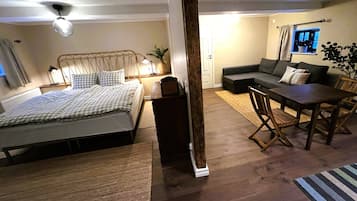 Apartment, 1 Bedroom, Smoking, Patio | 1 bilik tidur