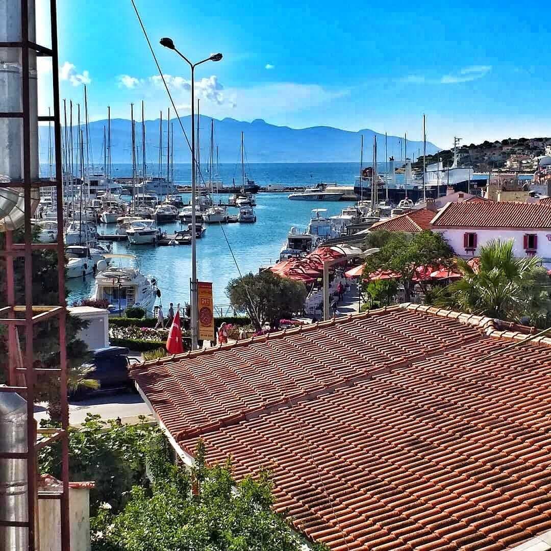 Marina