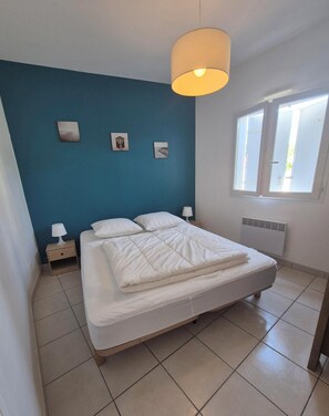 4 bedrooms, travel crib - Family house with swimming pool 150 m from the beach (Jard-sur-Mer)