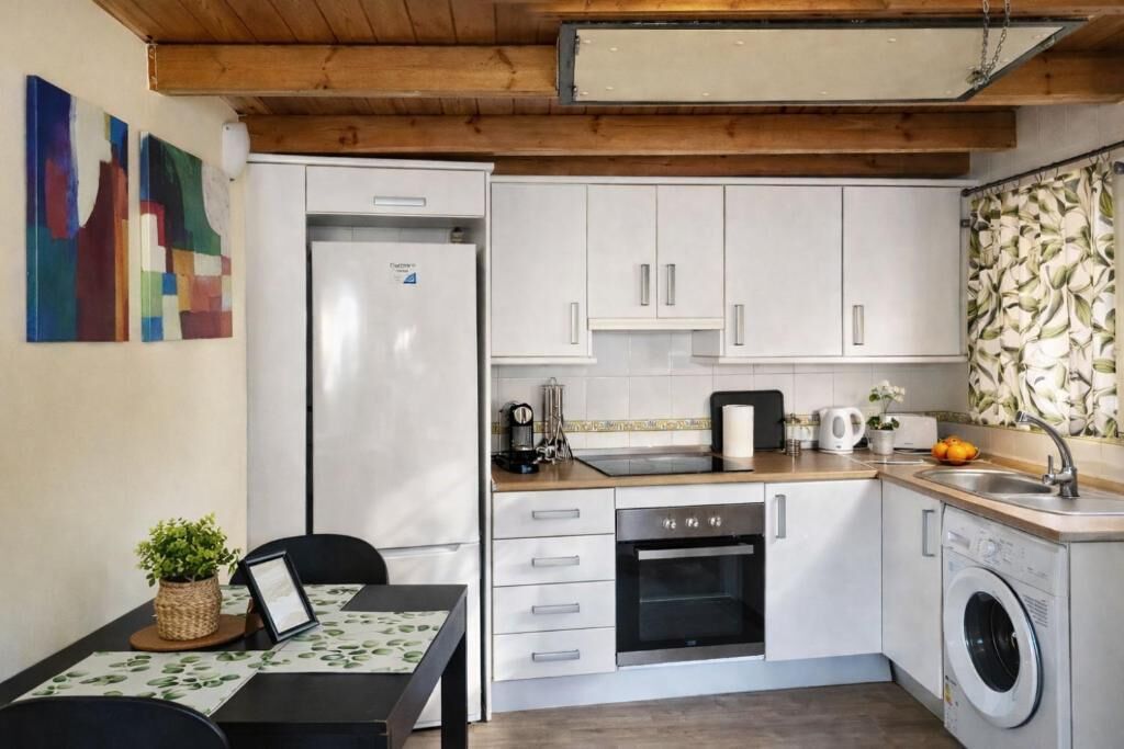 Classic-Apartment | Eigene Küche | Esstisch