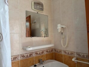 Double Room | Bathroom - Ali Baba Hotel Gumbet (Bodrum)